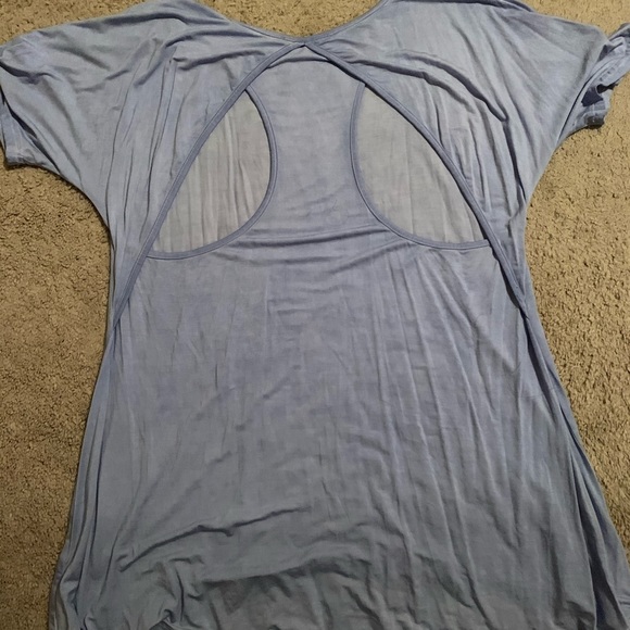 Short sleeve top - Picture 2 of 2